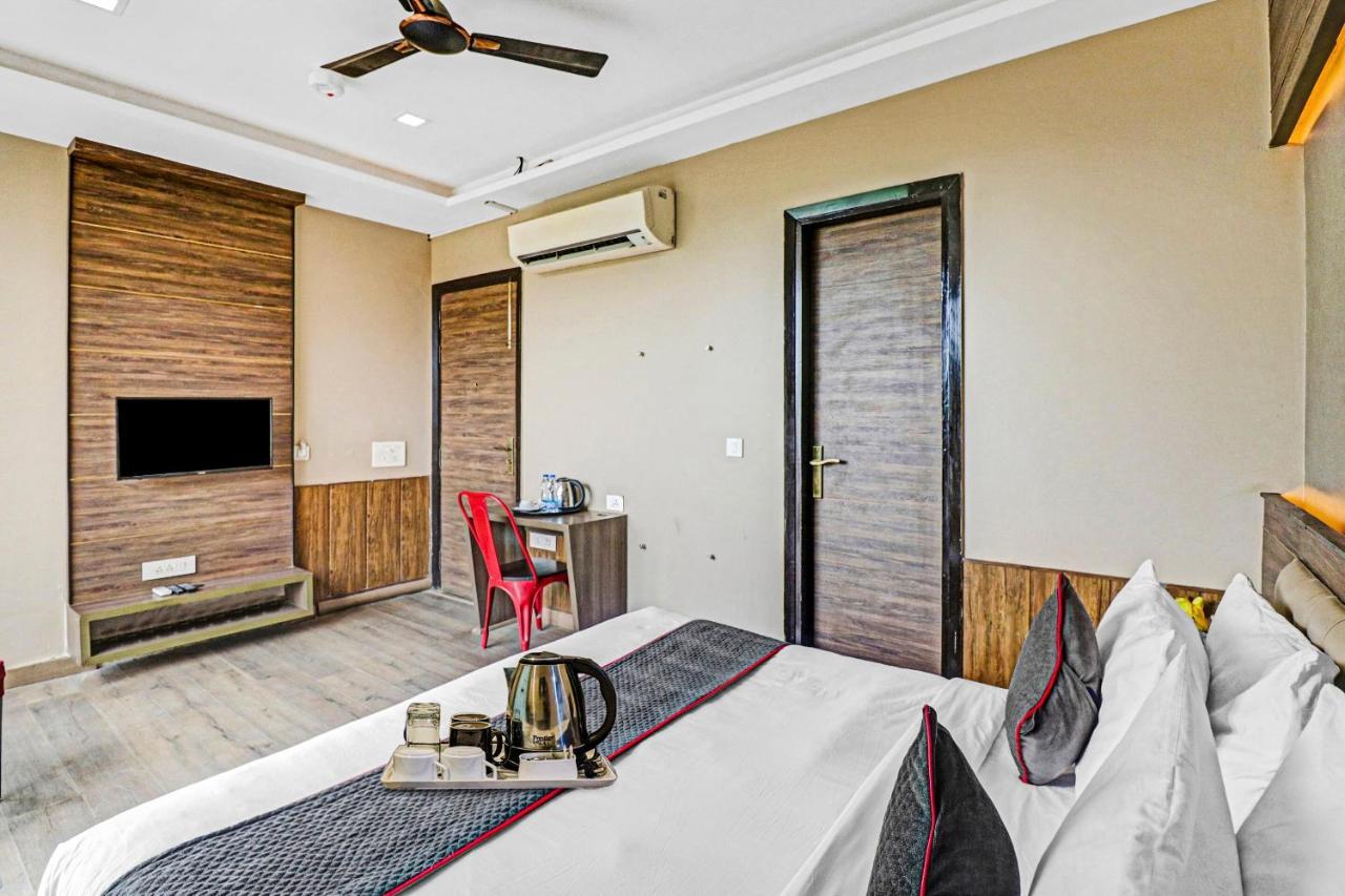 Townhouse 450 Dwarka Hotel Delhi  Exterior foto